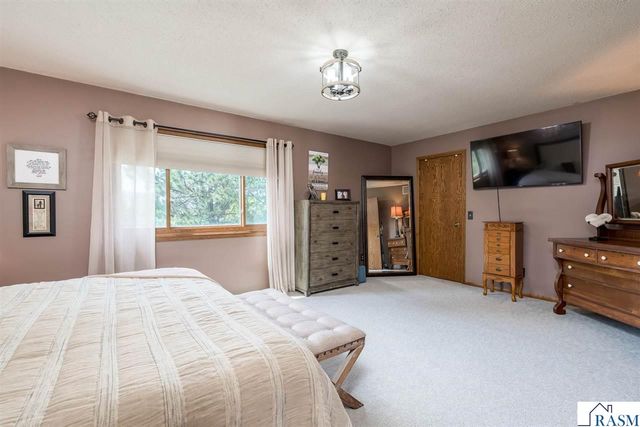 20206 Monks Avenue, Mankato, MN 56003
