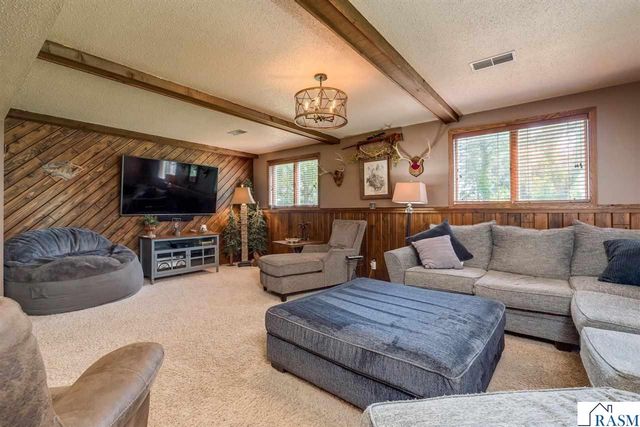 20206 Monks Avenue, Mankato, MN 56003