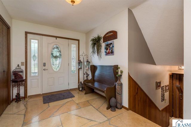 20206 Monks Avenue, Mankato, MN 56003
