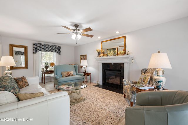 5405 Foxwood Dr, Crestwood, KY 40014