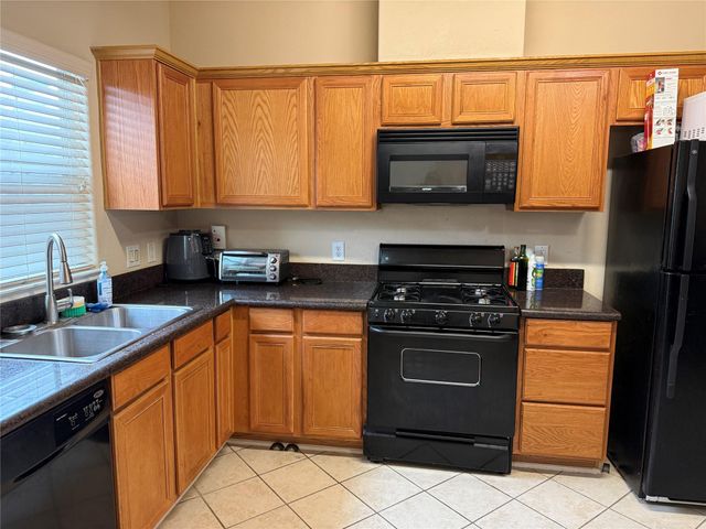 2231 Naomi Street, Houston, TX 77054