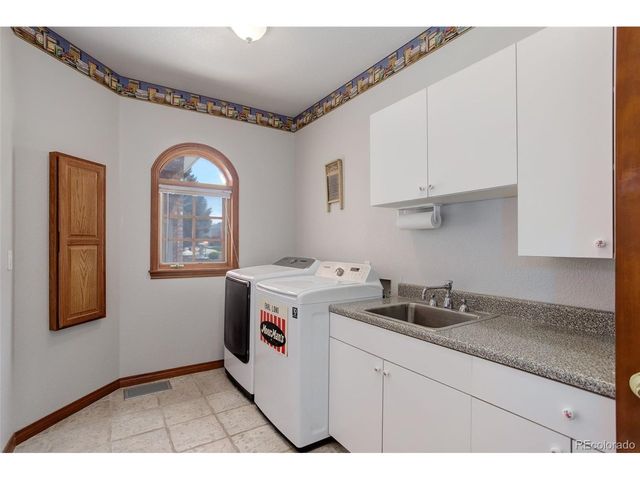 3997 S Dawson St, Aurora, CO 80014