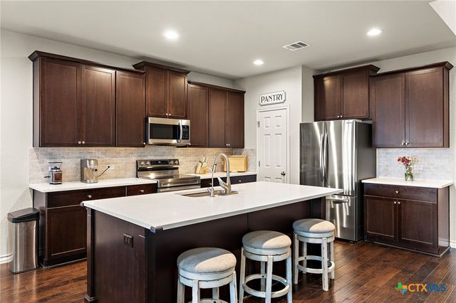 181 Flexus Lane, Liberty Hill, TX 78642