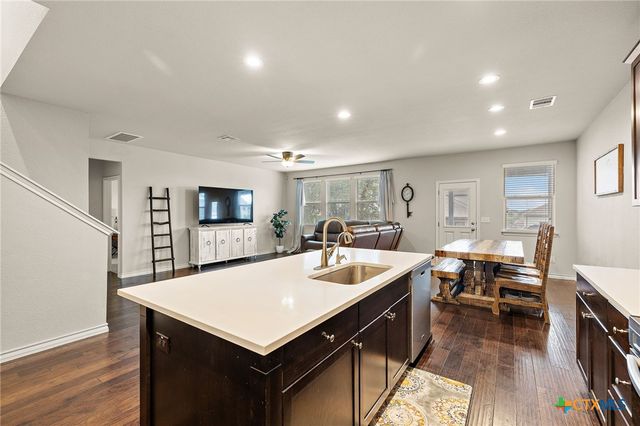181 Flexus Lane, Liberty Hill, TX 78642