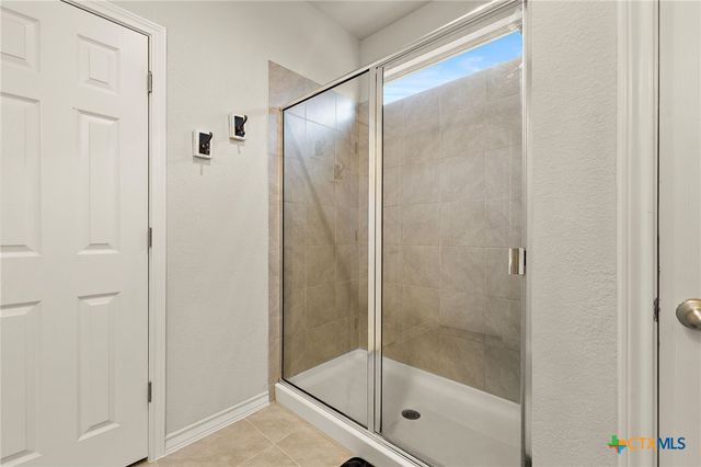 181 Flexus Lane, Liberty Hill, TX 78642