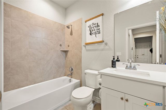 181 Flexus Lane, Liberty Hill, TX 78642