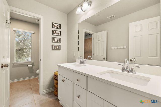 181 Flexus Lane, Liberty Hill, TX 78642
