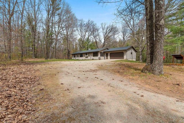 6722 OCONTO RIVER SHORES LANE, Oconto Falls, WI 54154