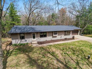 6722 OCONTO RIVER SHORES LANE, Oconto Falls, WI 54154
