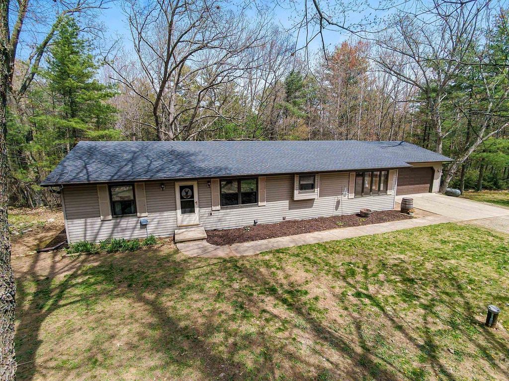 6722 OCONTO RIVER SHORES LANE, Oconto Falls, WI 54154