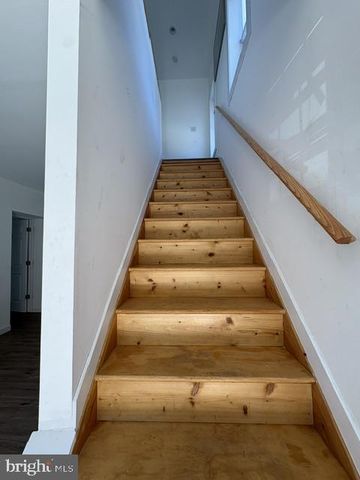 1801 W MASTER ST, Philadelphia, PA 19121