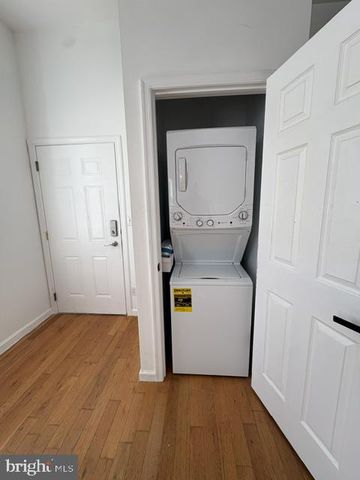 1801 W MASTER ST, Philadelphia, PA 19121