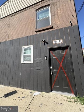 1801 W MASTER ST, Philadelphia, PA 19121