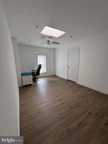 1801 W MASTER ST, Philadelphia, PA 19121