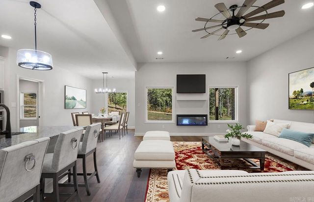 1000 Duke Drive, Bauxite, AR 72011