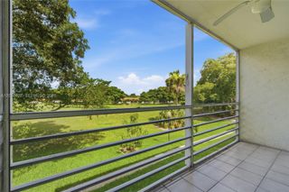 8421 Lagos De Campo Blvd 202T, Tamarac, FL 33321