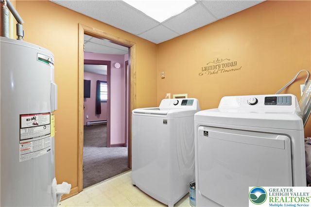 20 Floral Drive, Gouldsboro, PA 18424