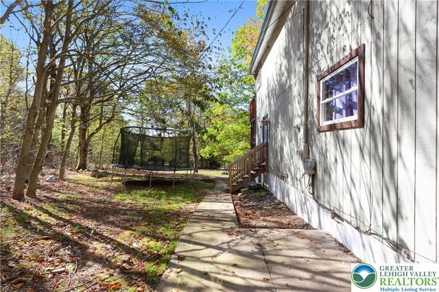 20 Floral Drive, Gouldsboro, PA 18424