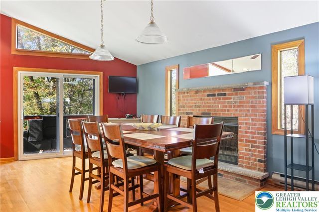 20 Floral Drive, Gouldsboro, PA 18424