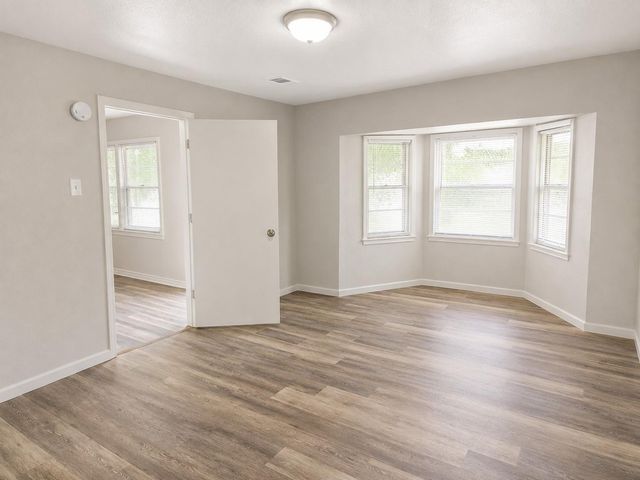 2914 Tarpey Avenue, Texas City, TX 77590