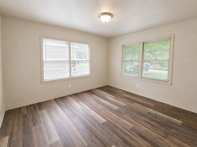 2914 Tarpey Avenue, Texas City, TX 77590