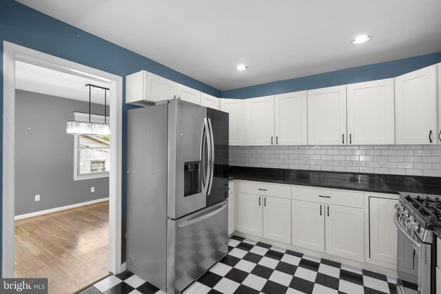 822 LOXFORD TER, Silver Spring, MD 20901
