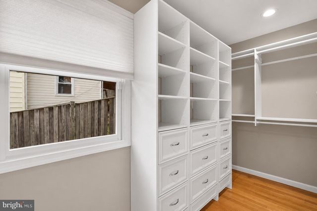 822 LOXFORD TER, Silver Spring, MD 20901