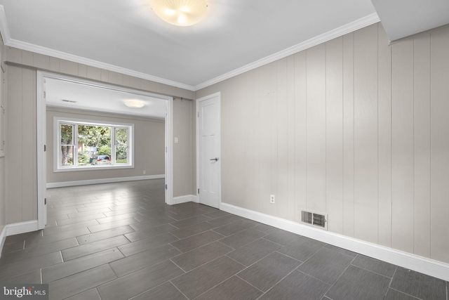 822 LOXFORD TER, Silver Spring, MD 20901