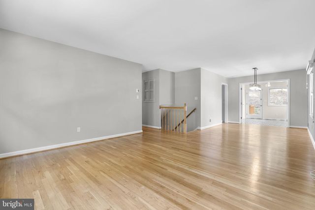 822 LOXFORD TER, Silver Spring, MD 20901