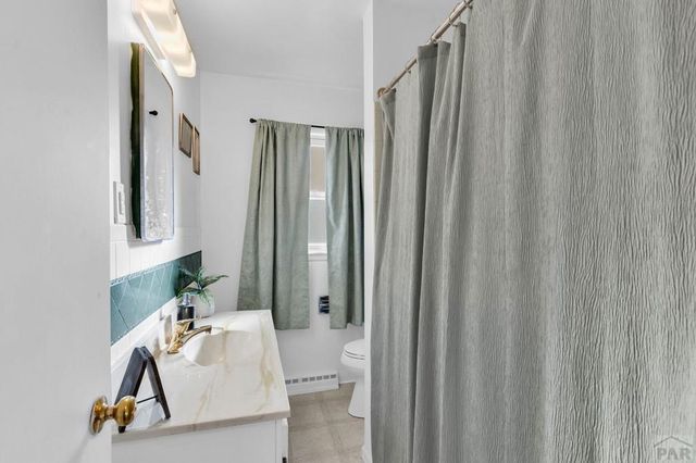 1512 Saratoga Rd, Pueblo, CO 81001