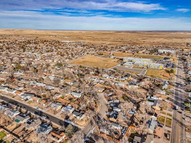 1512 Saratoga Rd, Pueblo, CO 81001