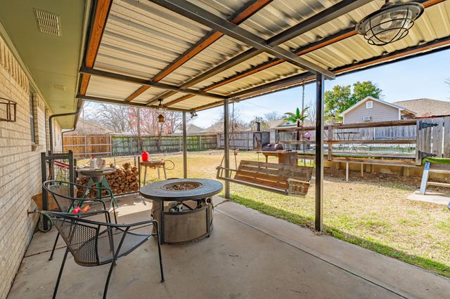 1352 Inglewood Drive, Stephenville, TX 76401