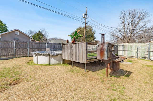 1352 Inglewood Drive, Stephenville, TX 76401
