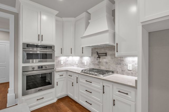 3057 Henley Way, Spring Hill, TN 37174