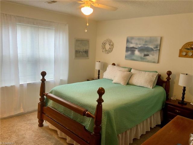 818 Westbrook Court, Archdale, NC 27263