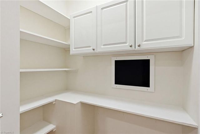 1736 Huntington Woods Court, Winston-salem, NC 27103