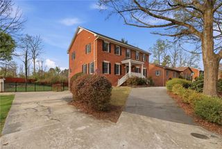 1736 Huntington Woods Court, Winston-salem, NC 27103