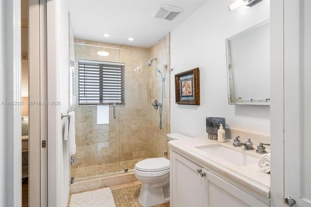 1130 Venetian Way 1E, Miami Beach, FL 33139