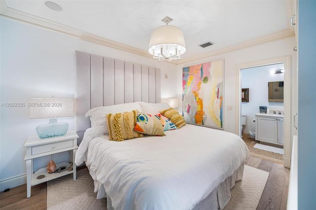 1130 Venetian Way 1E, Miami Beach, FL 33139