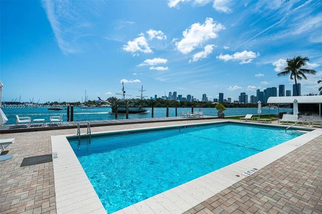 1130 Venetian Way 1E, Miami Beach, FL 33139