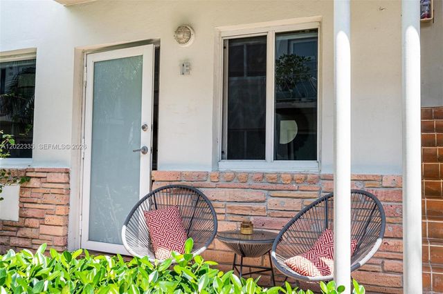 1130 Venetian Way 1E, Miami Beach, FL 33139