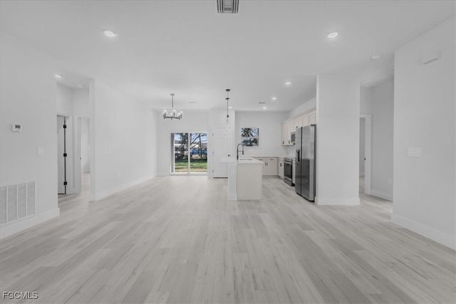 4411 Cremona DR, Sebring, FL 33872