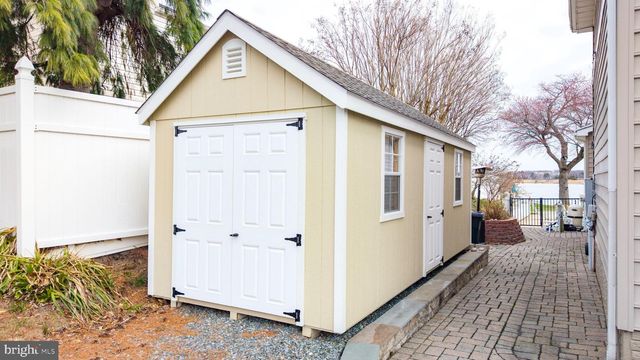 802 BROADCREEK DR, Stevensville, MD 21666