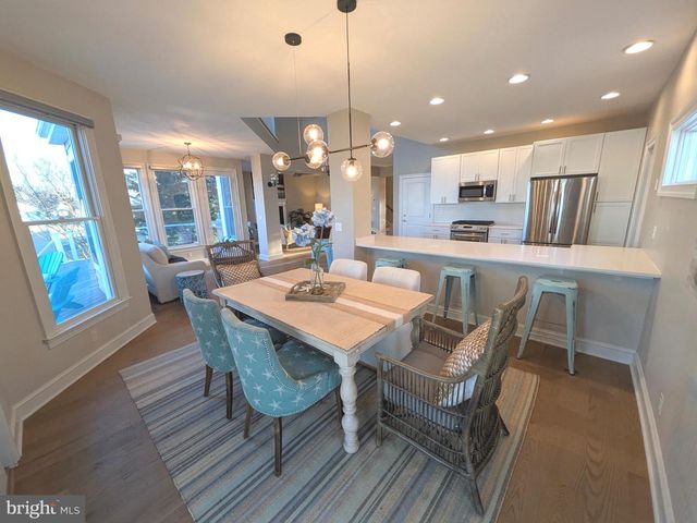 802 BROADCREEK DR, Stevensville, MD 21666