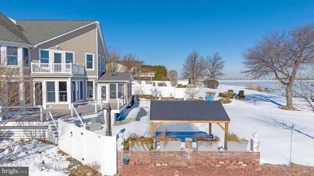 802 BROADCREEK DR, Stevensville, MD 21666