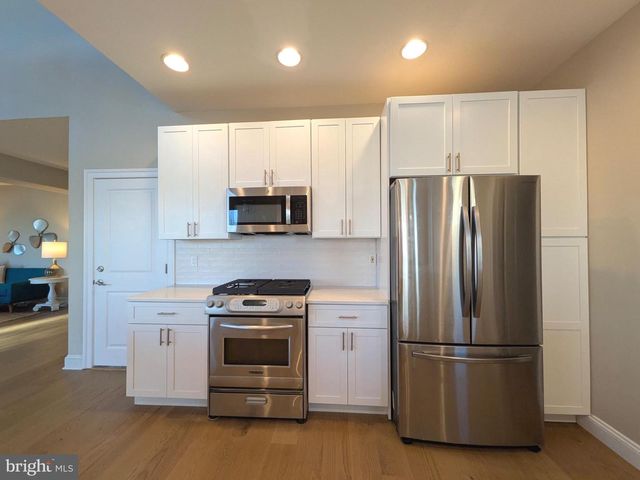 802 BROADCREEK DR, Stevensville, MD 21666