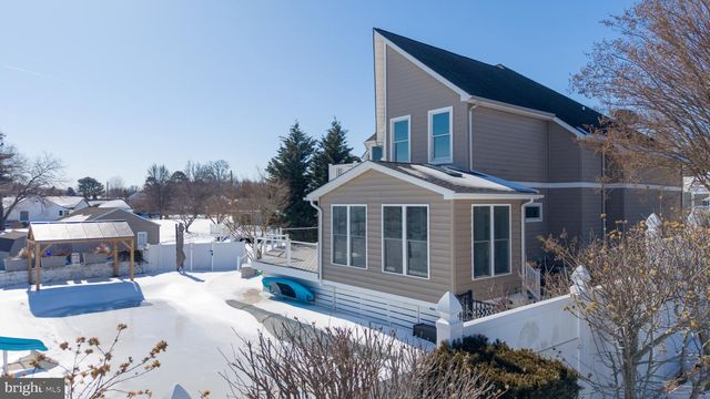 802 BROADCREEK DR, Stevensville, MD 21666