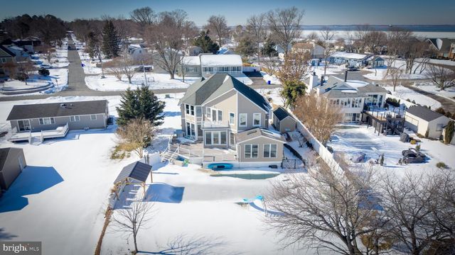 802 BROADCREEK DR, Stevensville, MD 21666