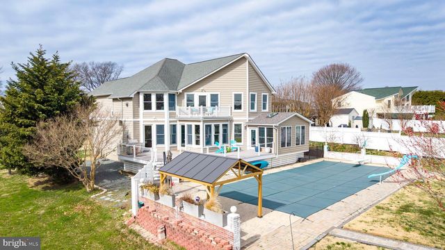 802 BROADCREEK DR, Stevensville, MD 21666