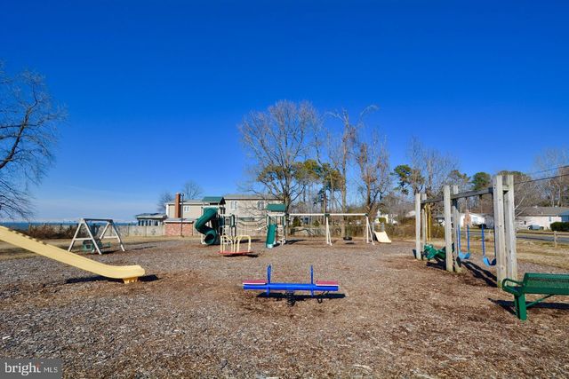 802 BROADCREEK DR, Stevensville, MD 21666